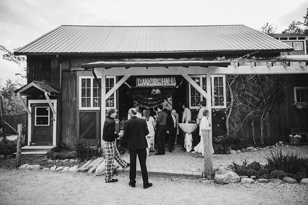 stunning-michigan-summer-wedding