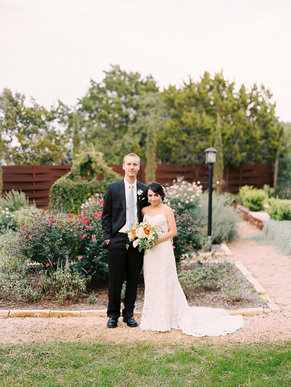 texas-navy-and-orange-wedding
