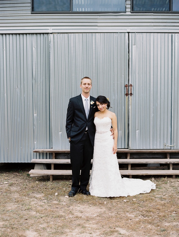 texas-navy-and-orange-wedding