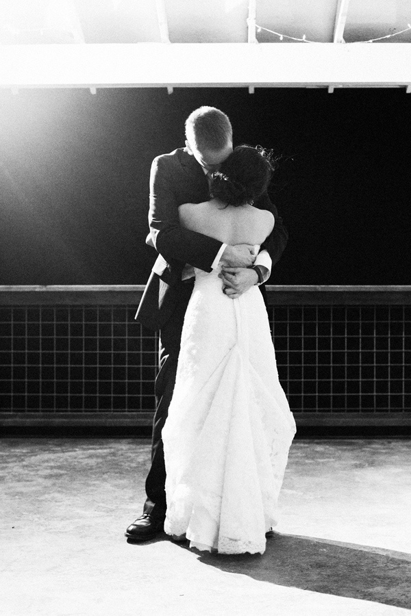 texas-navy-and-orange-wedding