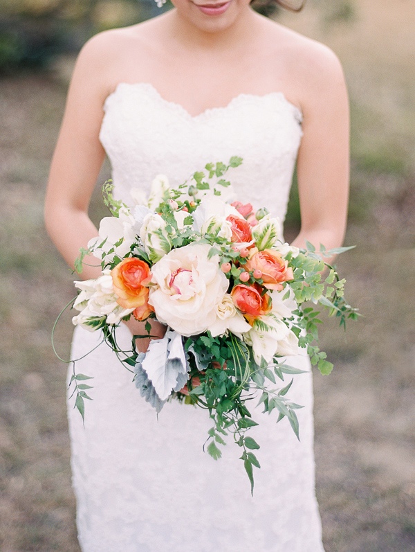 texas-navy-and-orange-wedding