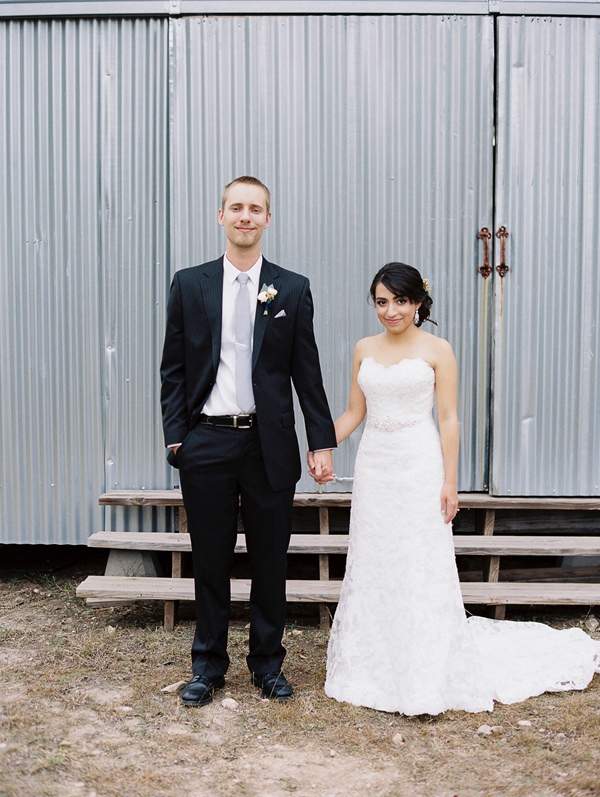 texas-navy-and-orange-wedding
