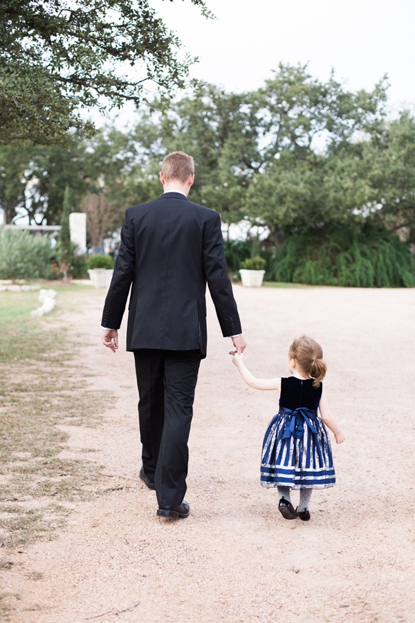 texas-navy-and-orange-wedding