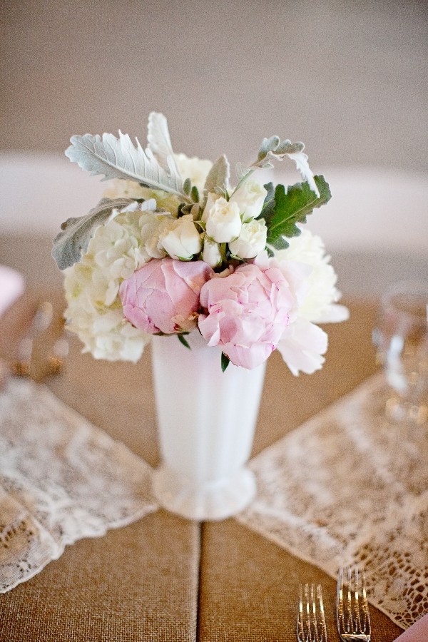 vintage-milk-glass-wedding