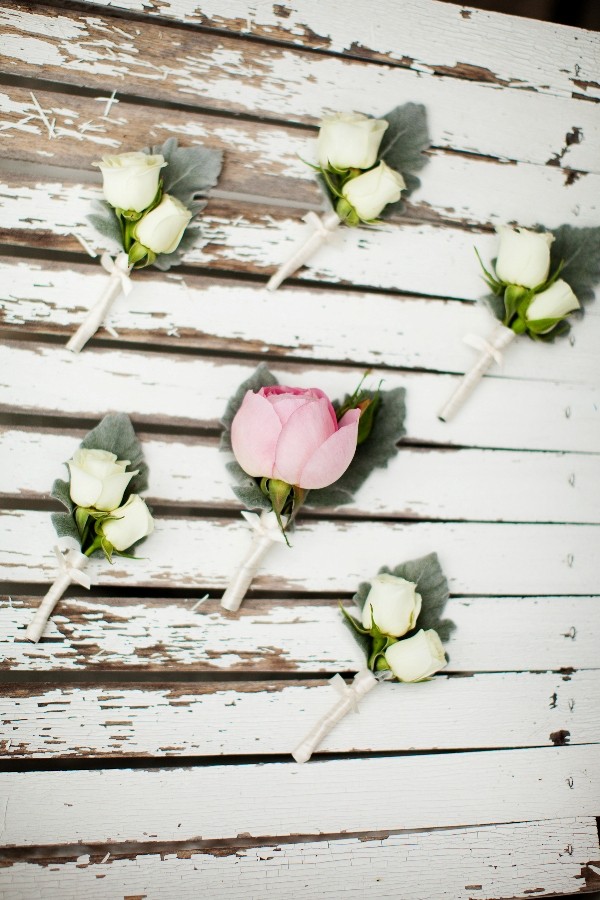 vintage-milk-glass-wedding