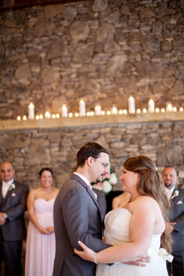 vintage-milk-glass-wedding