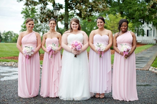 vintage-milk-glass-wedding