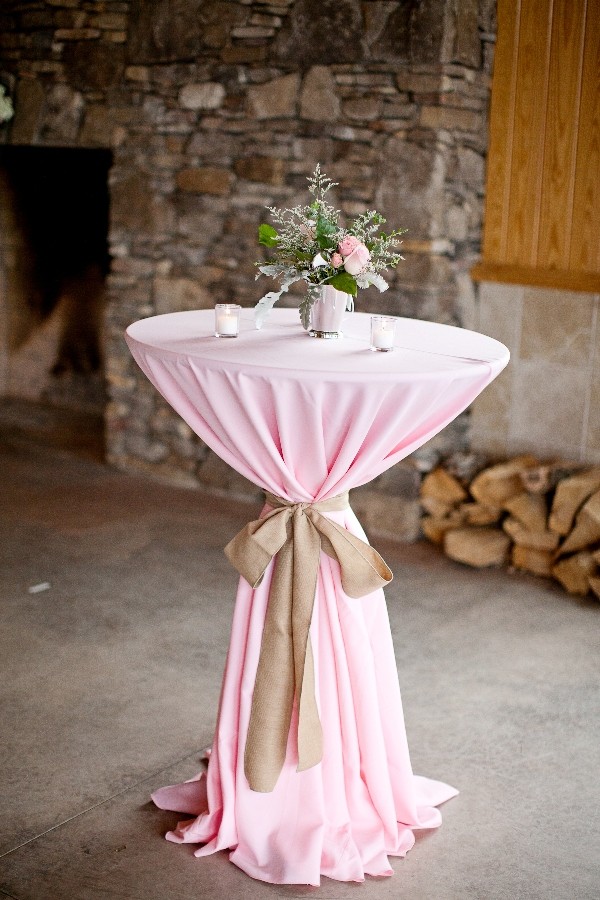 vintage-milk-glass-wedding