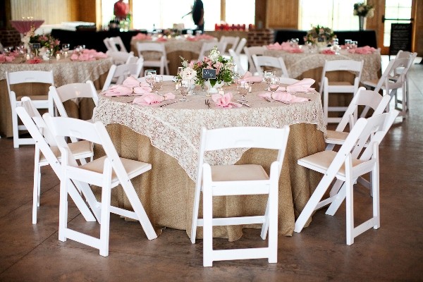 vintage-milk-glass-wedding