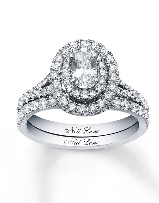 Neil Lane diamond engagement ring shimmering with brilliance