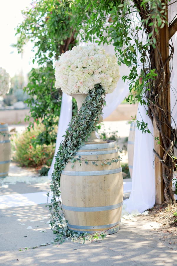 a-barn-made-beautiful-wedding