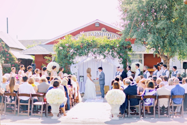 a-barn-made-beautiful-wedding