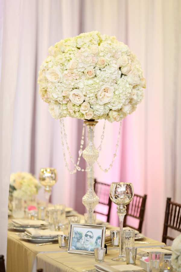 a-barn-made-beautiful-wedding