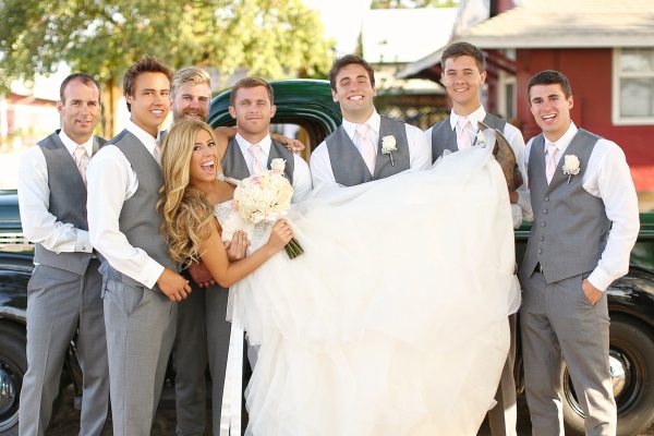 a-barn-made-beautiful-wedding