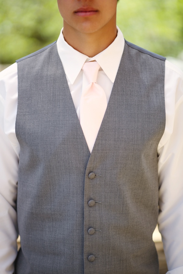 a-barn-made-beautiful-wedding