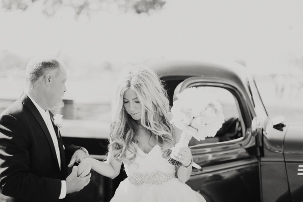 a-barn-made-beautiful-wedding