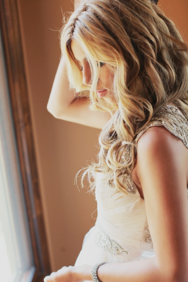 a-barn-made-beautiful-wedding