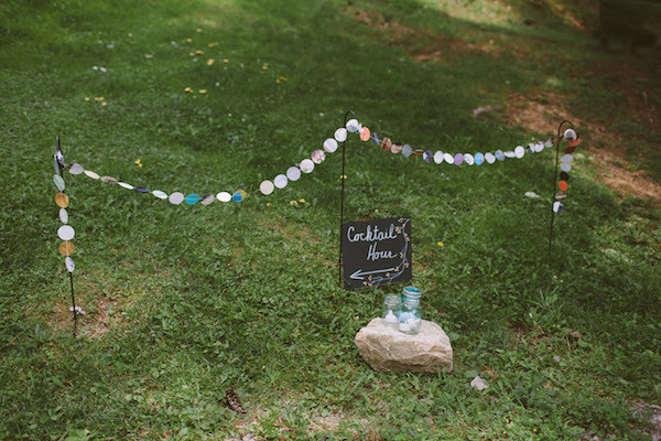 all-natural-barn-wedding-at-fallingwater