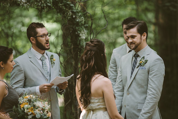 all-natural-barn-wedding-at-fallingwater