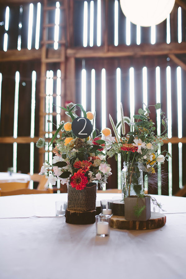 all-natural-barn-wedding-at-fallingwater