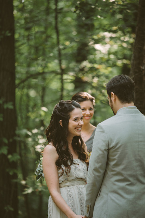 all-natural-barn-wedding-at-fallingwater