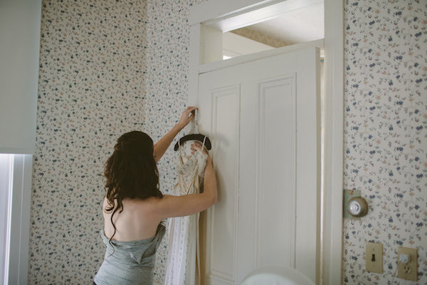 all-natural-barn-wedding-at-fallingwater