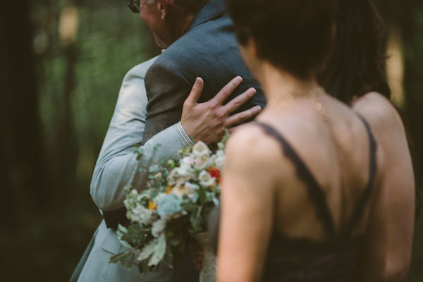 all-natural-barn-wedding-at-fallingwater