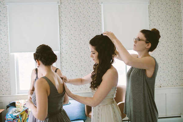 all-natural-barn-wedding-at-fallingwater