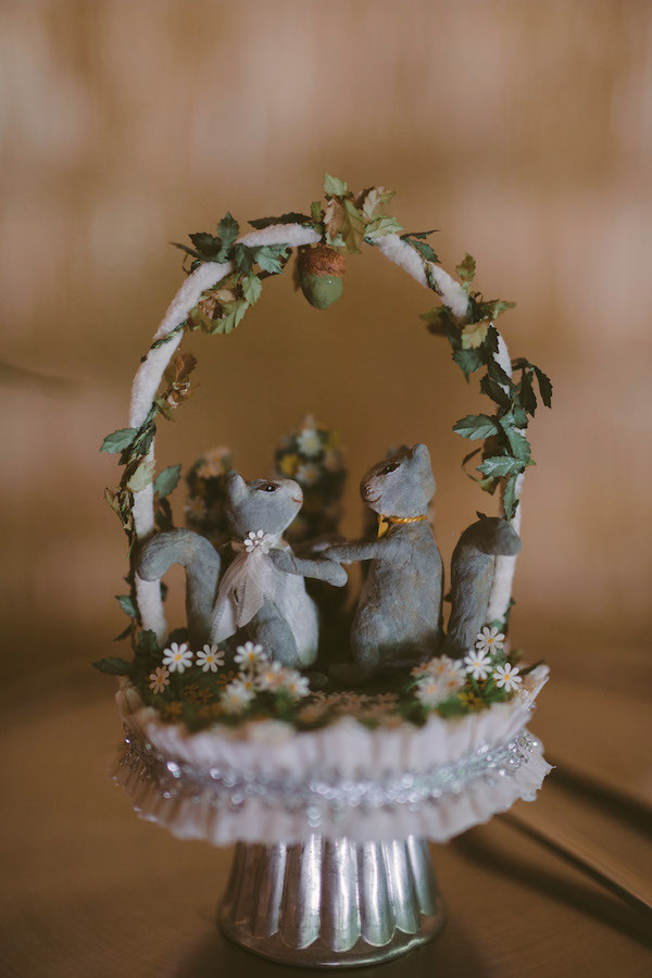 all-natural-barn-wedding-at-fallingwater