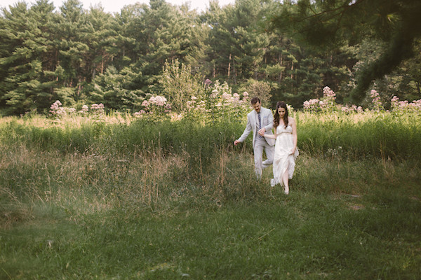 all-natural-barn-wedding-at-fallingwater