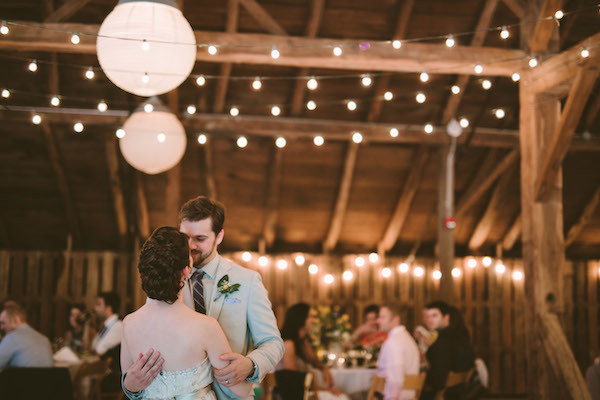all-natural-barn-wedding-at-fallingwater
