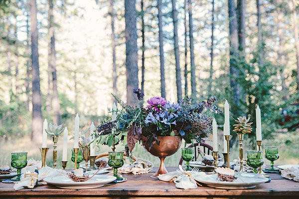 bold-and-earthy-woodland-wedding