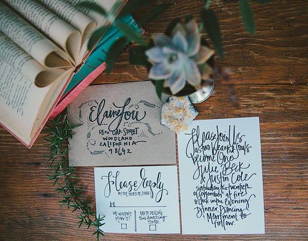 bold-and-earthy-woodland-wedding
