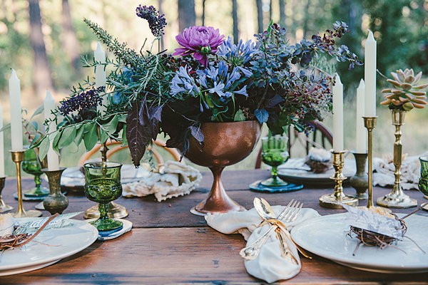 bold-and-earthy-woodland-wedding