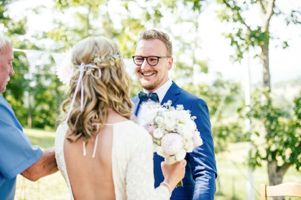 charming-garden-wedding-in-tuscany