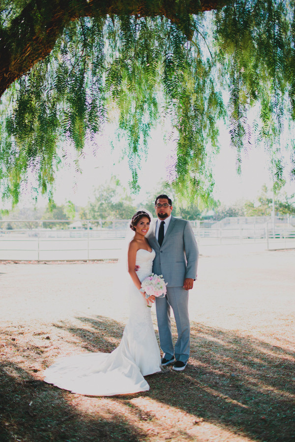 detailed-white-and-pink-reception