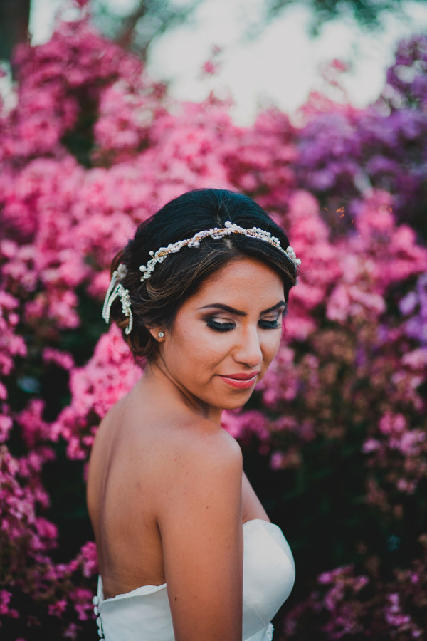 detailed-white-and-pink-reception