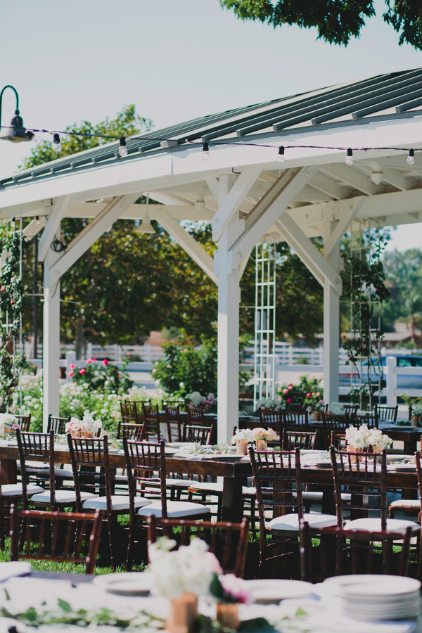 detailed-white-and-pink-reception