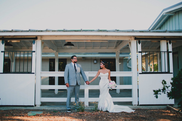 detailed-white-and-pink-reception