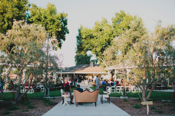 detailed-white-and-pink-reception