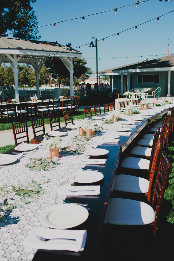 detailed-white-and-pink-reception