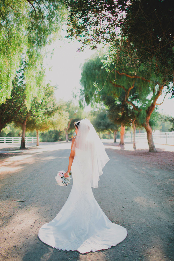 detailed-white-and-pink-reception