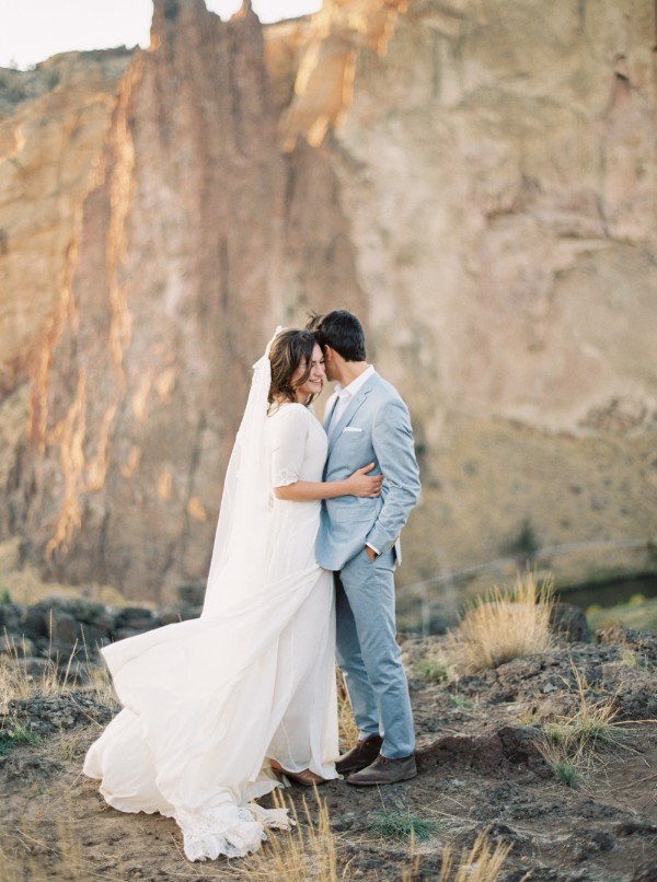 earth-elements-wind-inspired-wedding