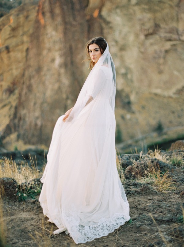 earth-elements-wind-inspired-wedding