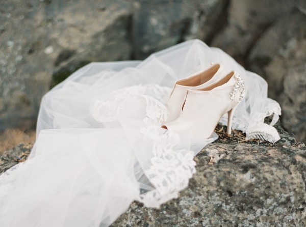 earth-elements-wind-inspired-wedding