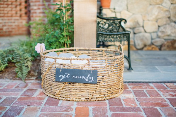 elegant-backyard-hudson-river-wedding