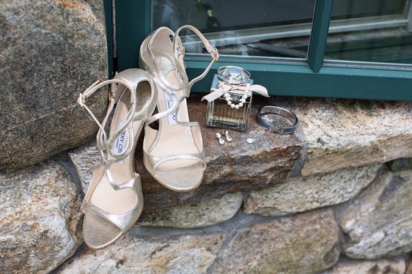 elegant-backyard-hudson-river-wedding