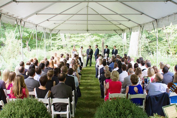 elegant-backyard-hudson-river-wedding