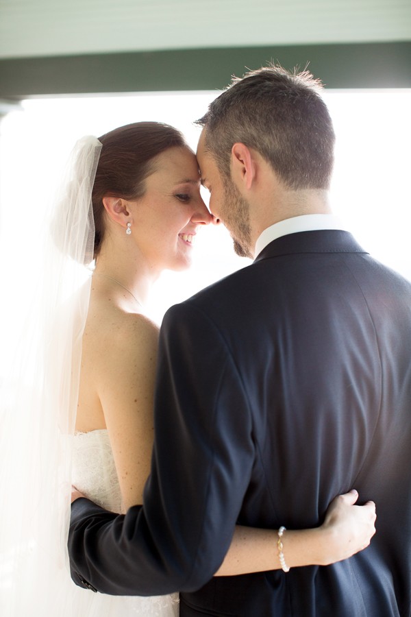 elegant-backyard-hudson-river-wedding