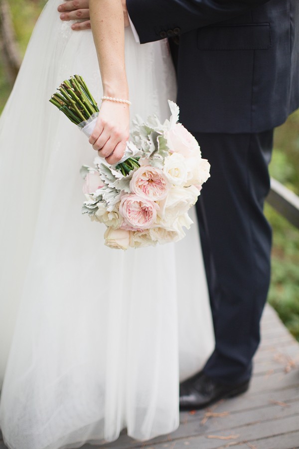 elegant-backyard-hudson-river-wedding